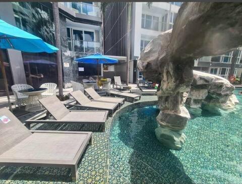 Centara Avenue 2 Bedrooms Pool View Pattaya Eksteriør bilde